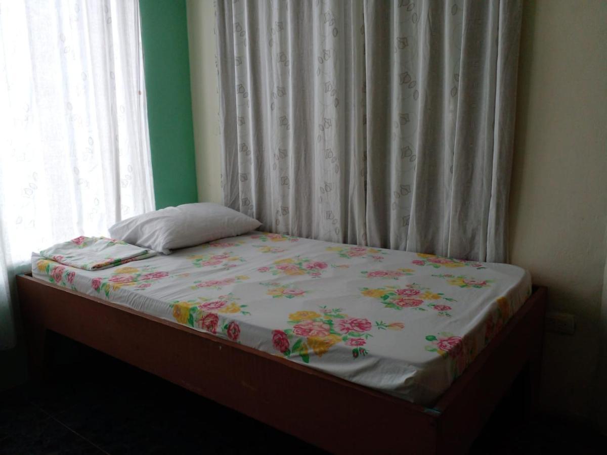 La Pension Backpackers La Fortuna Eksteriør bilde